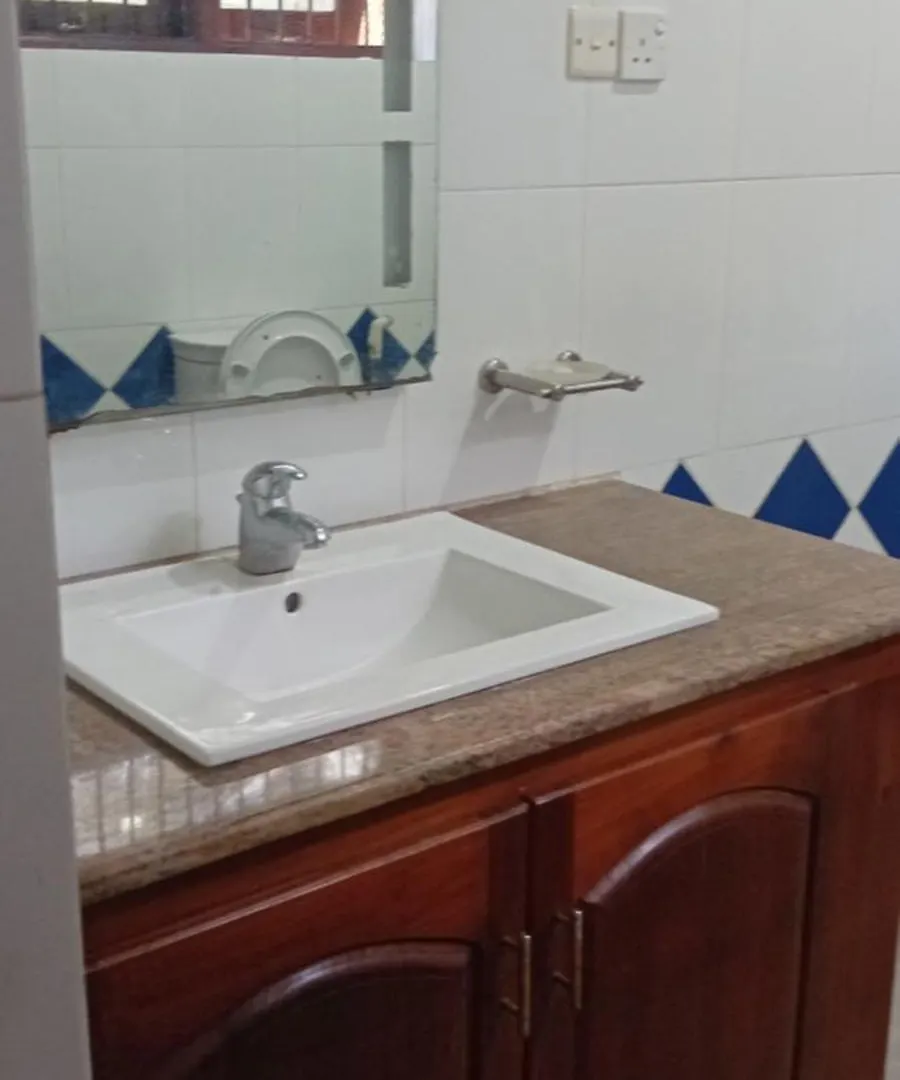 Nest Hostel Negombo Sri Lanka